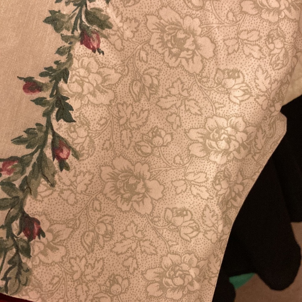 Vintage Dan River Mint Green Floral, No Iron Percale, King Size Pillowcases (2) - Picture 4 of 6